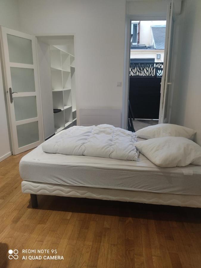 Le Champagnoles Apartment แร็งส์ ภายนอก รูปภาพ
